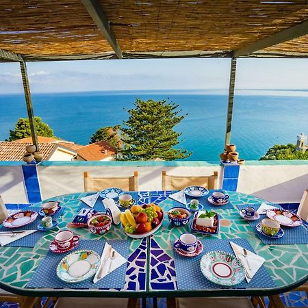Borgo Dei Saraceni - Domus Indomita Bed & Breakfast Agropoli Exterior foto