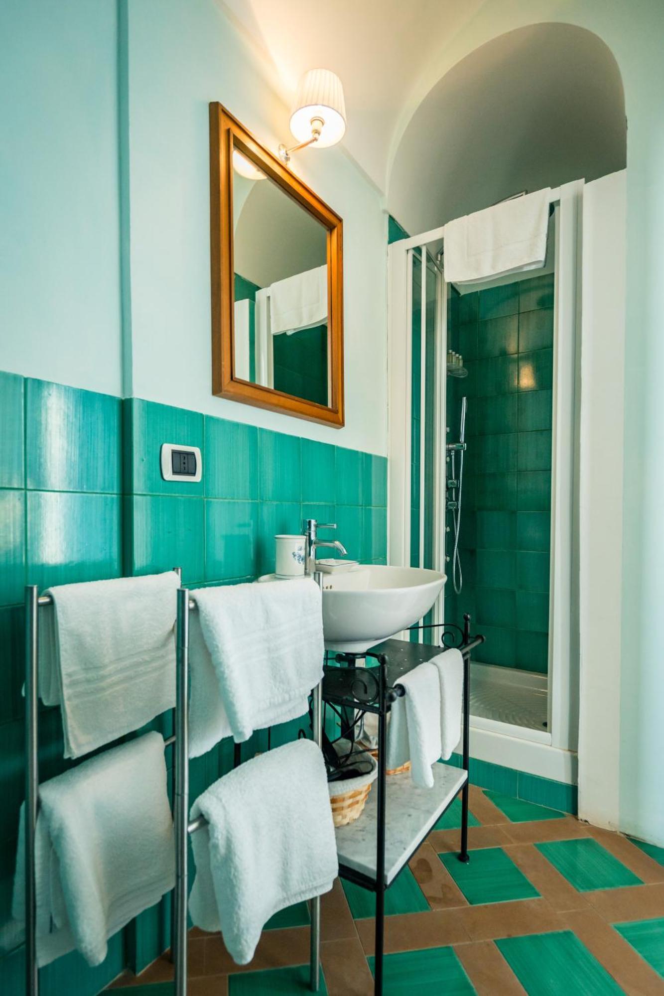 Borgo Dei Saraceni - Domus Indomita Bed & Breakfast Agropoli Exterior foto