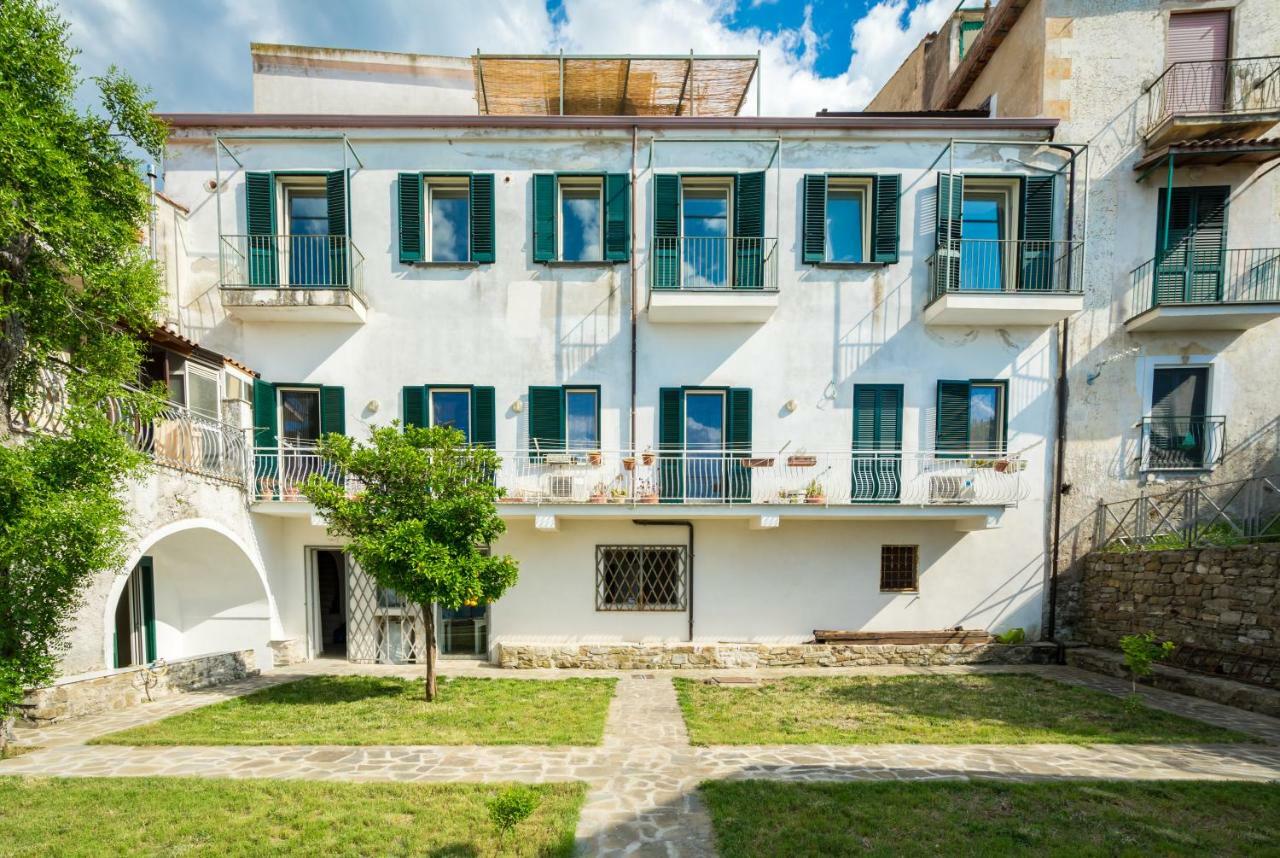 Borgo Dei Saraceni - Domus Indomita Bed & Breakfast Agropoli Exterior foto