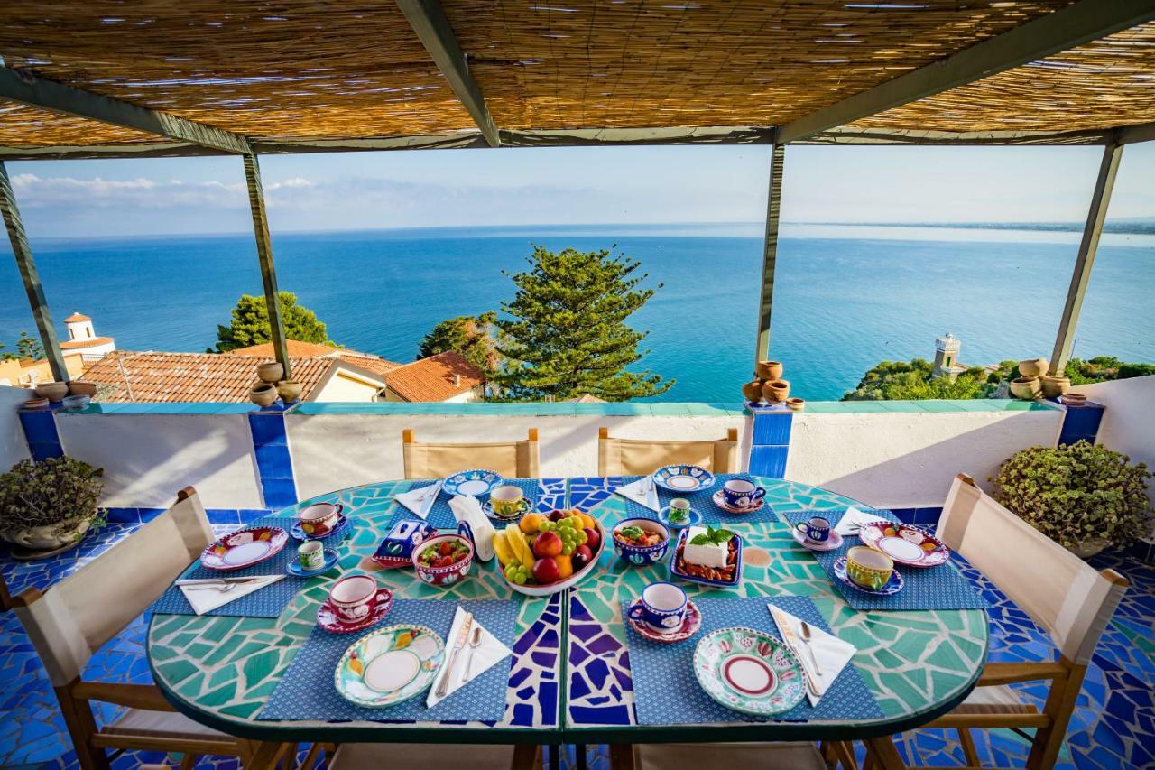 Borgo Dei Saraceni - Domus Indomita Bed & Breakfast Agropoli Exterior foto